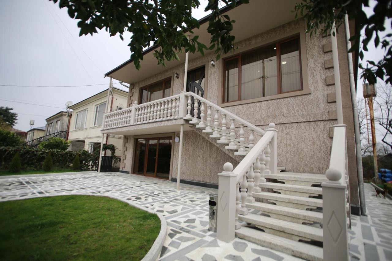 Guest House Nikola Zugdidi Exterior foto